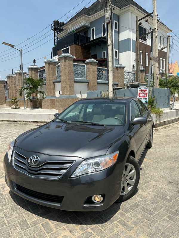 Thumbnail 2 of 2008 Toyota Camry XLE